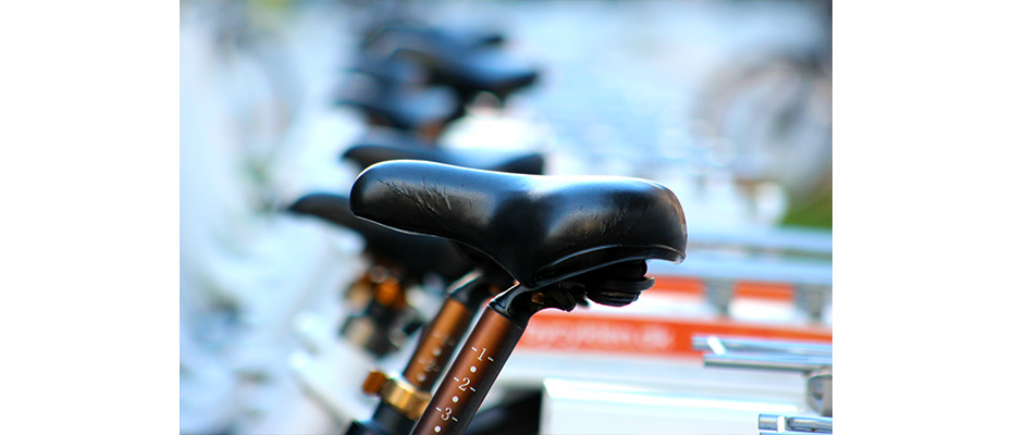 Selle da bici Fizik su Titanosport: guida ai modelli per strada, gravel e MTB